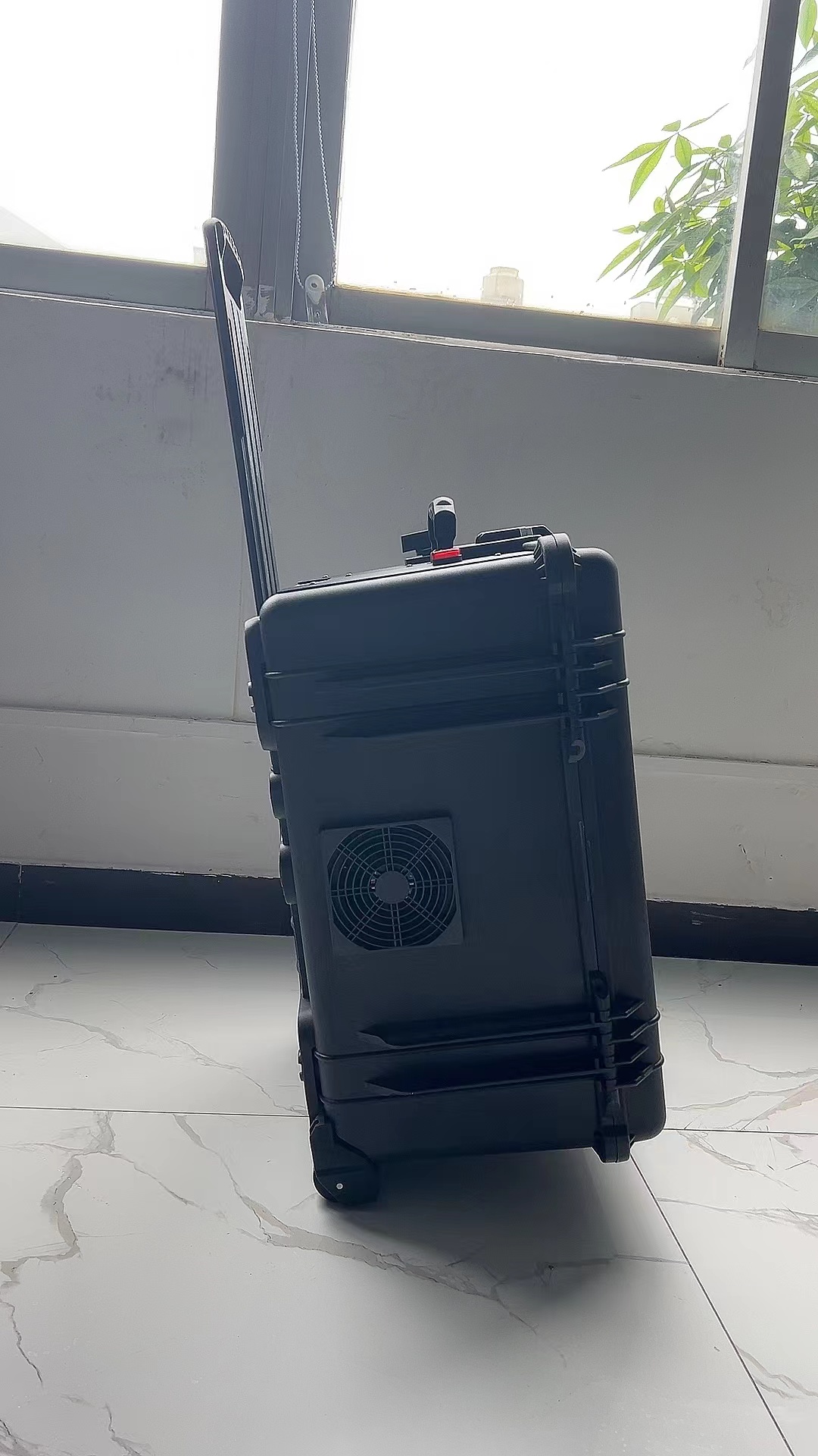 汕尾手拉箱型移动通信干扰器